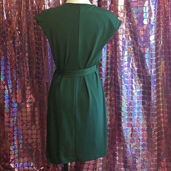 NWOT ANN TAYLOR sleeveless wrap top dress in small army green color - Picture 9 of 13